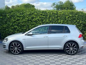 Volkswagen Golf R-LINE PACK 1.2 TSI AUTO // NEW DI - Image 3
