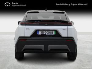 Toyota C-HR + Premier - Image 4