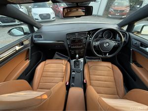 Volkswagen Golf TAN LEATHER (142) 1.4 TAN LEATHER - Image 2