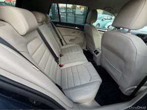 Volkswagen Golf LEATHER CREAM LEATHER (152) 1.4 TA - Image 3