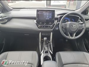 Toyota Corolla Cross ** STUNNING SPEC ** HYBRID AU - Image 2