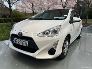 2016 Toyota Aqua 1.8 Petrol Hybrid Automatic - Image 3
