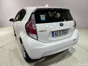 2016 Toyota Aqua 1.8 Petrol Hybrid Automatic - Image 2
