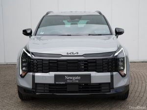 Kia Sportage BLACK EDITION HYBRID - Image 3