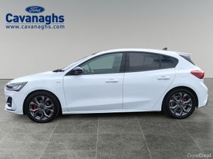 2023 FORD FOCUS 1.0 ST-LINE 125PS PANO ROOF - Image 2