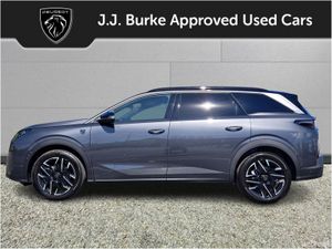 Peugeot 5008 GT Exclusive 145, Automatic, Hybrid - Image 3
