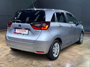 Honda Fit 1.5 HYBRID AUTOMATIC - PUSH BUTTON START - Image 3