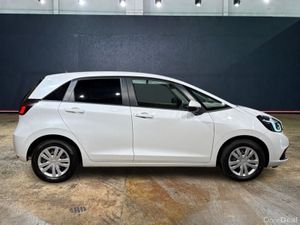 Honda Fit 1.5 HYBRID AUTOMATIC - CRUISE CONTROL - - Image 2