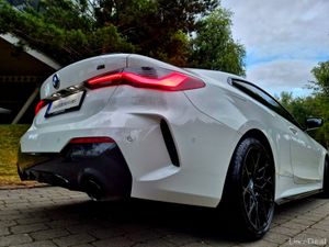 221 BMW 420D M-PERFORMANCE SUNROOF - Image 4