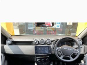 Dacia Duster 1.3 TCe 150 EDC Journey - Image 3