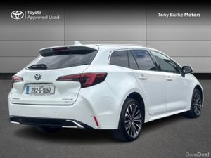 Toyota Corolla Estate Tourer SOL Edition - 1.8 Hyb - Image 2