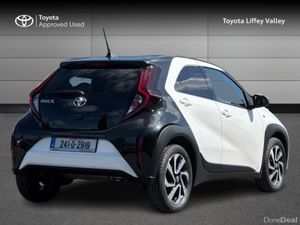 Toyota Aygo X AYGO-X 1.0 DESIGN - Image 2