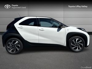Toyota Aygo X AYGO-X 1.0 DESIGN - Image 3