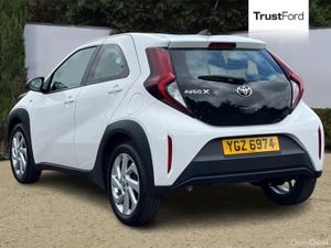 Toyota Aygo X Pure - Image 2