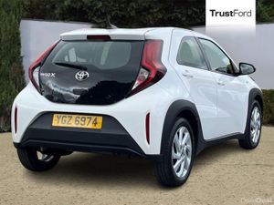 Toyota Aygo X Pure - Image 4