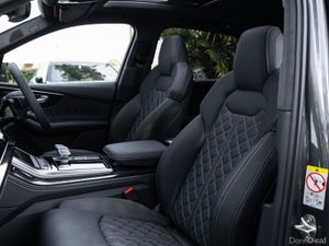 Audi Q7 TFSIe Vorsprung - Image 3