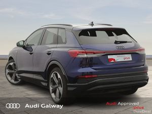 Audi Q4 e-tron E-TRON 45 BLACK EDITION QUATTRO A/T - Image 4