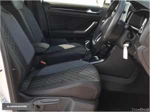 Volkswagen T-Roc **R LINE**LOADED WITH EXTRAS**2.0 - Image 4