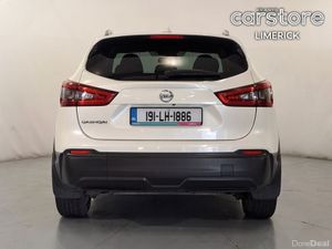 Nissan Qashqai 1.3 PET SV DCT - Image 4