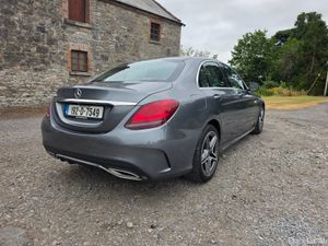 Mercedes-Benz C-Class avant-garde - Image 3