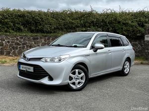 Toyota Corolla (fielder) 1.5 Hybrid . Automatic - Image 3
