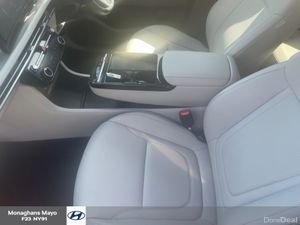 Hyundai Tucson PLATINUM 1.6 PLUG IN HYBRID PHEV AU - Image 4