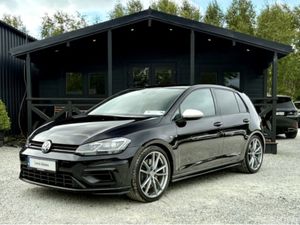 Volkswagen Golf R 310BHP HIGH SPEC, PAN ROOF, DYNA - Image 3
