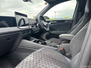 Volkswagen Tiguan R Line 75 2.0 TDI DSG 150HP - Image 3