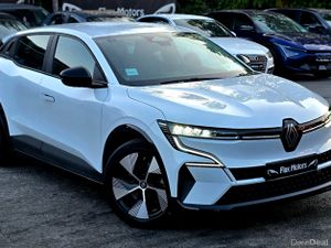 ⚡ 2023 Renault Mégane E-Tech Equilibre - Image 2