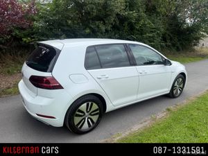 Volkswagen Golf COMFORTLINE E-GOLF 136BHP - Image 3