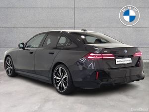 BMW i5 eDrive40 M Sport Pro Saloon - Image 3