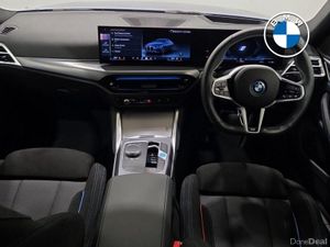 BMW i4 eDrive35 M Sport - Image 4
