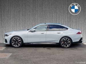 BMW 5-Series 530e M Sport Pro Saloon - Image 4