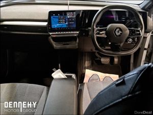 Renault Megane E-Tech EV60 220hp Launch Edition - Image 3