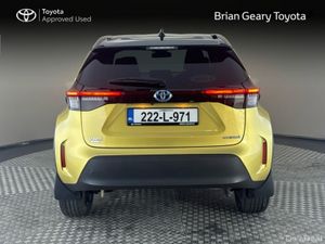 Toyota Yaris Cross HYBRID LUNA SPORT - Image 4