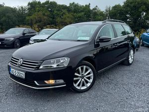 Volkswagen Passat 2014 - Image 2