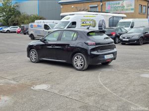 Peugeot 208 1.2 Puretech - Image 4