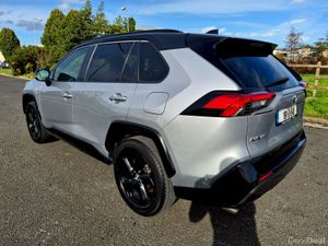 2019 TOYOTA RAV4 2.5 SPORT HYBRID AUTO - Image 4