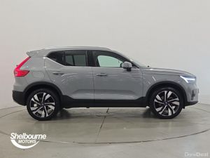 Volvo XC40 2.0 B4P Ultra Dark 5dr Auto - Image 4