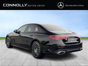 Mercedes-Benz E-Class E300de AMG Line *Night Packa - Image 3