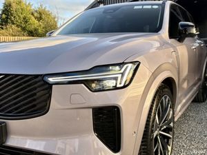 Volvo XC90 T8 ULTRA AWD, 455BHP, BOWERS & WILKINS, - Image 4