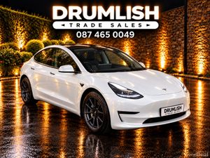 2023 Tesla Model 3 AWD LONG RANGE DUAL MOTOR - Image 2