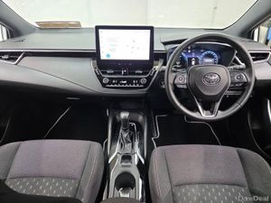 Toyota Corolla 1.8 Hybrid Luna - Image 4
