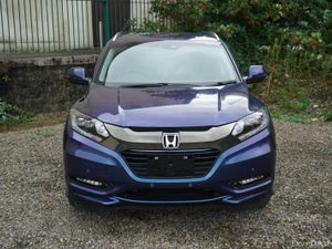 2016 Honda Vezel Hybrid - Image 2