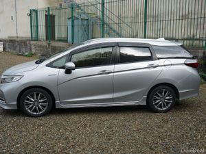 2019 Honda Shuttle Hybrid - Image 4