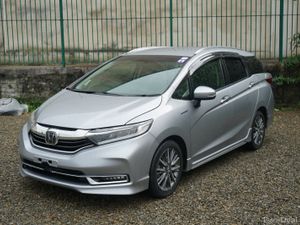 2019 Honda Shuttle Hybrid - Image 3