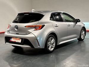 Toyota Corolla 1.8 HYBRID AUTOMATIC - FACTORY ALLO - Image 4