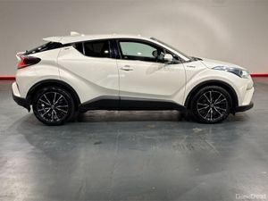 Toyota C-HR 1.8 HYBRID - AUTOMATIC - ALLOY WHEELS - Image 3