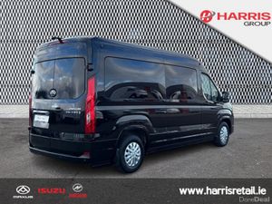 Maxus DELIVER 9 LUX- Premium M1 9 SEATER @ HARRIS - Image 3