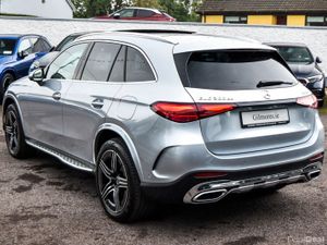 Mercedes-Benz GLC 300de AMG Premium Pan Roof 328bh - Image 4